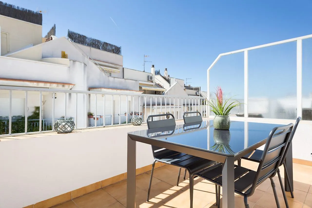 Sitges Group Calm Beach Hiszpania